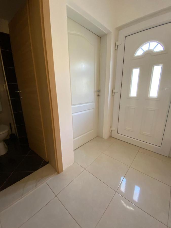 Apartman Mila Apartment Kastela Luaran gambar
