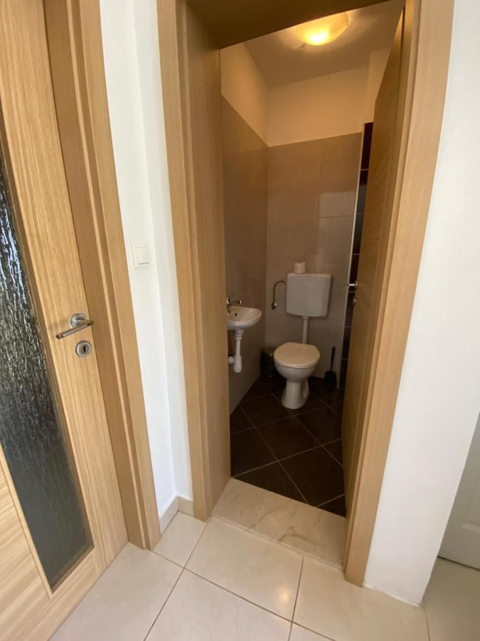 Apartman Mila Kastela Luaran gambar